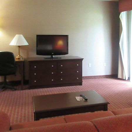 Quality Inn & Suites Owego Dış mekan fotoğraf