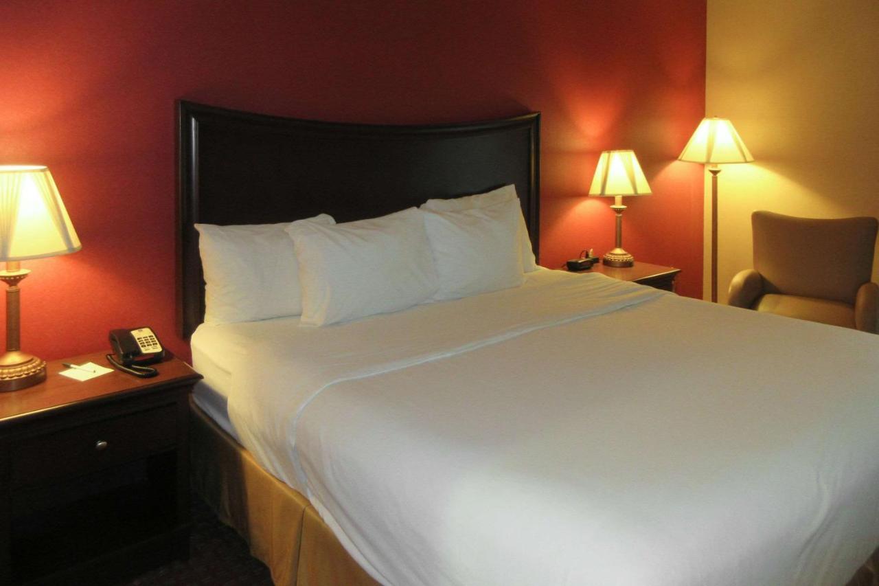 Quality Inn & Suites Owego Dış mekan fotoğraf